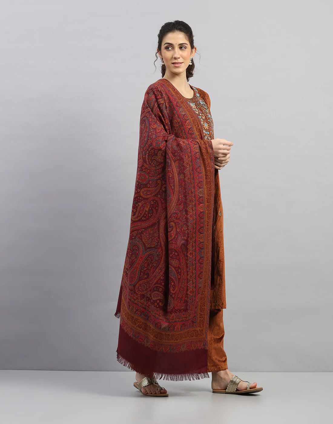 Women Multicolor Self Design   Shawl - Image 3