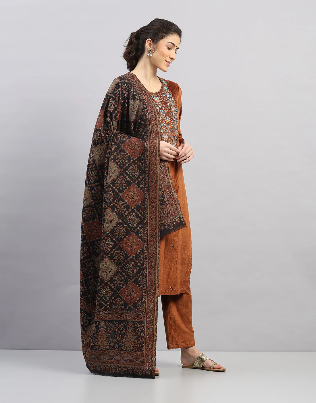 Women Multicolor Self Design   Shawl - Image 3