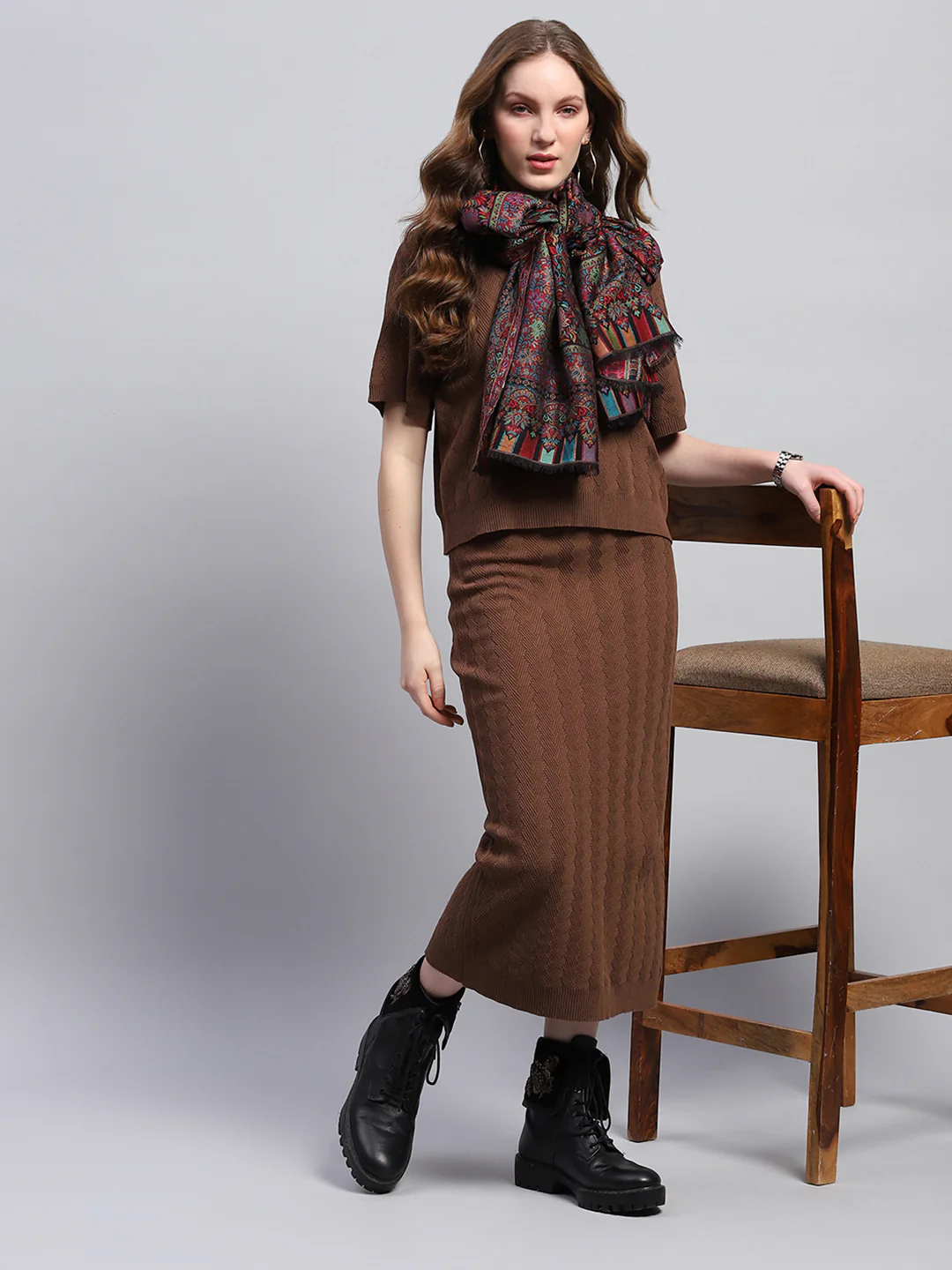 Women Multicolor Self Design Stole - Image 2