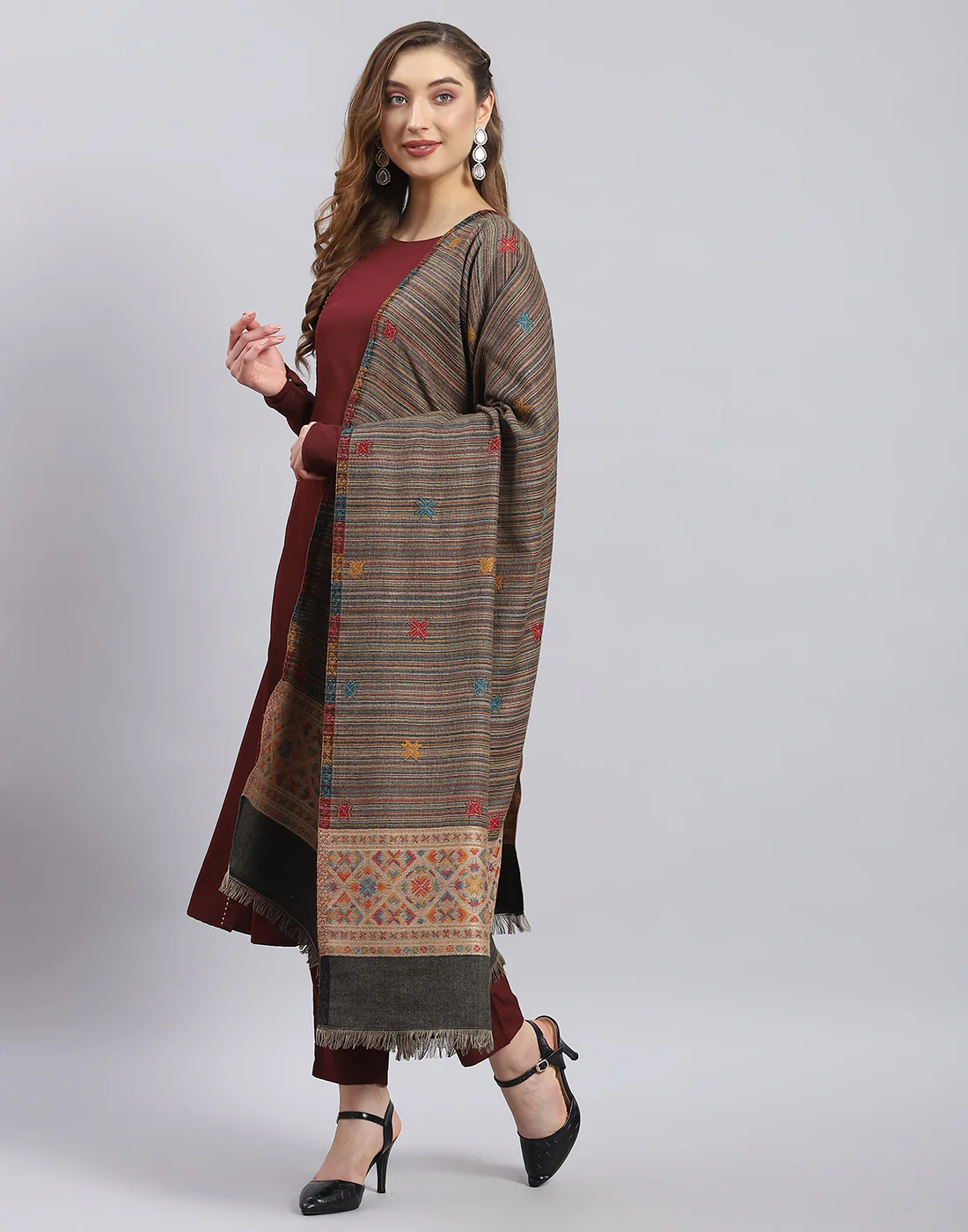 Women Multicolor Stripe Shawl - Image 3