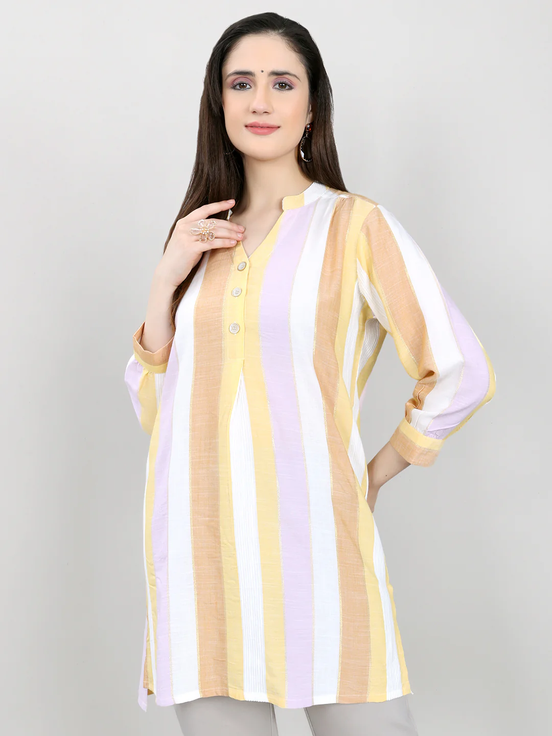 Women Multicolor Stripe V Neck 3/4th Sleeve Kurti - Image 2