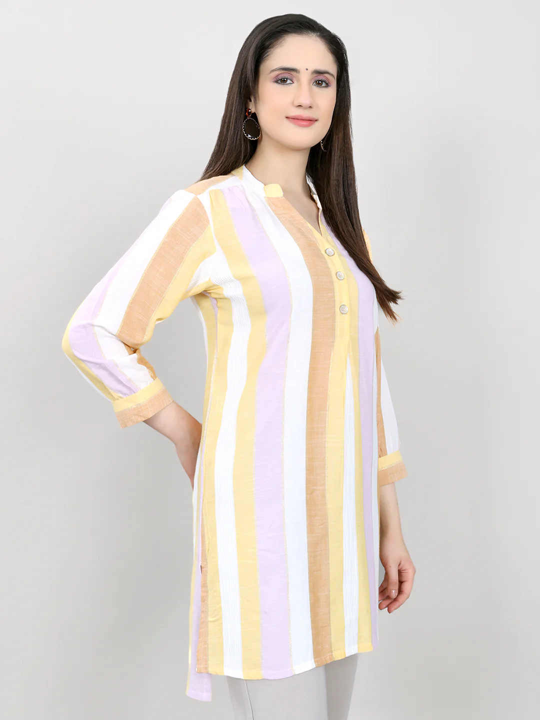 Women Multicolor Stripe V Neck 3/4th Sleeve Kurti - Image 3