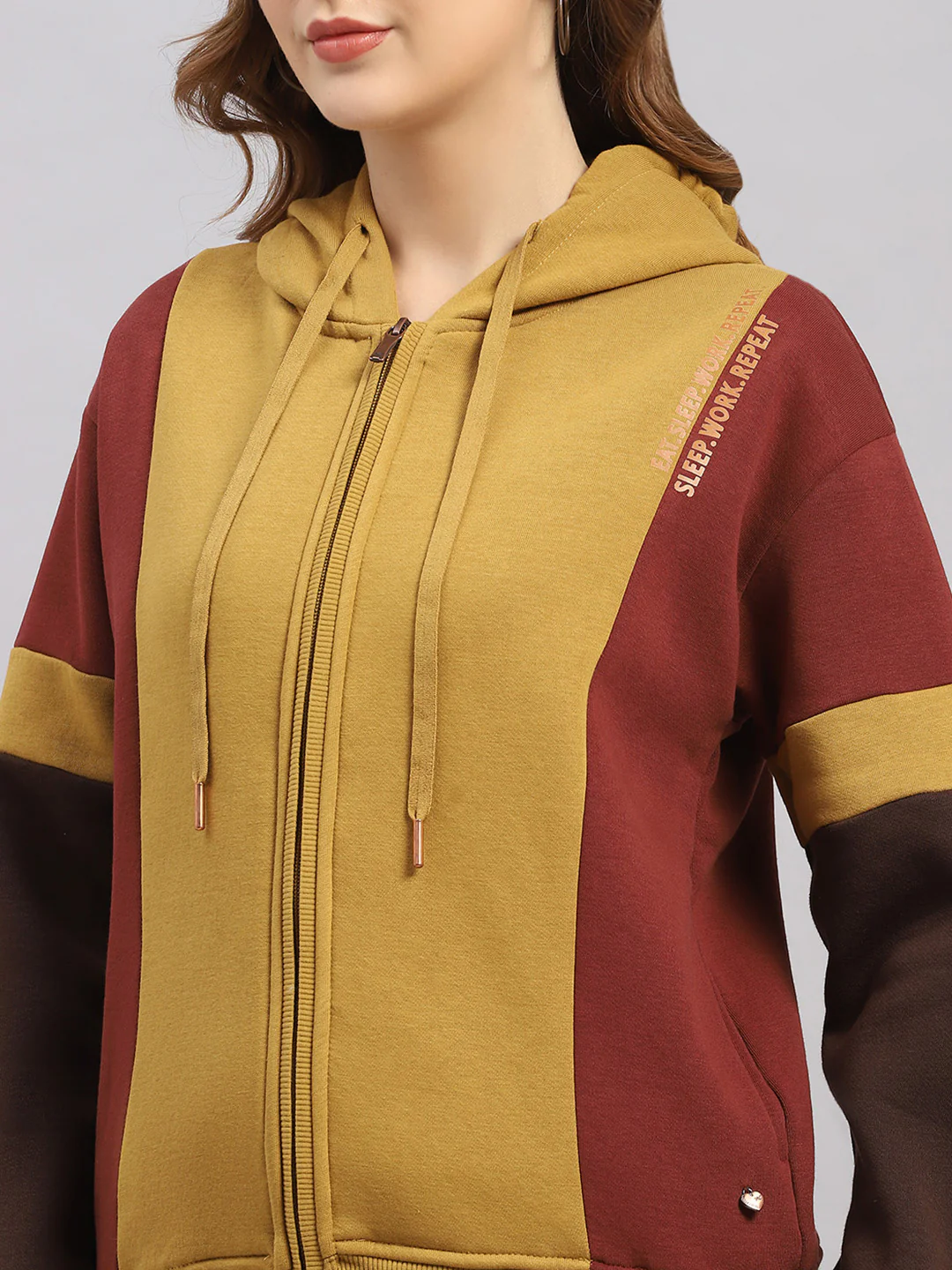 Women Mustard Printed Hooded Full Sleeve Winter Tracksuit - Image 6