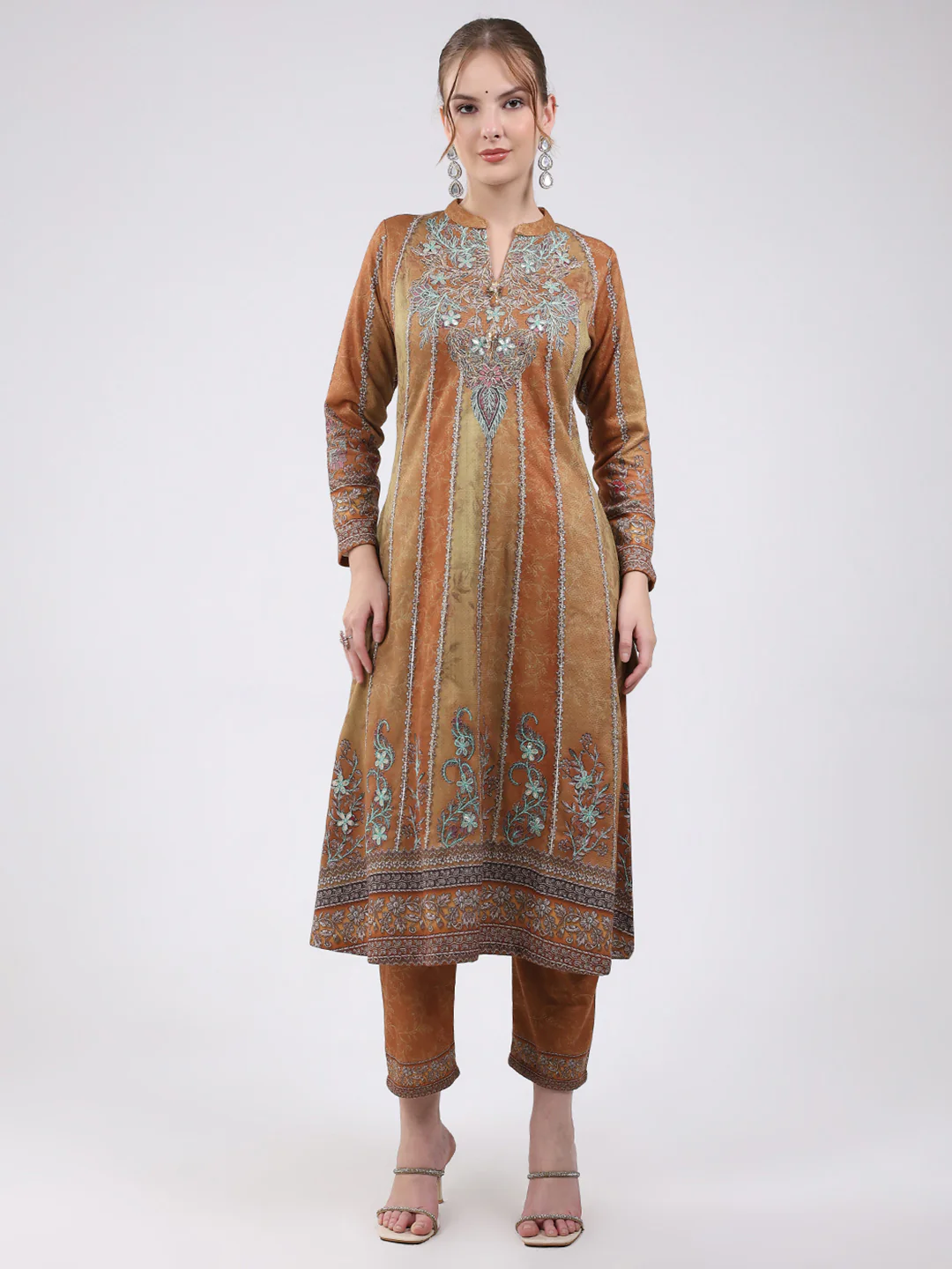 Women Mustard Printed Round Neck Full Sleeve Kurti Set for Winter - Image 4