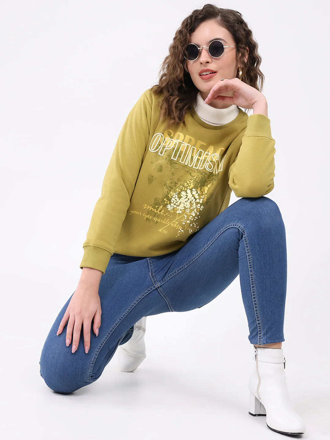Women Mustard Printed Round Neck Full Sleeve Sweatshirt - Image 2