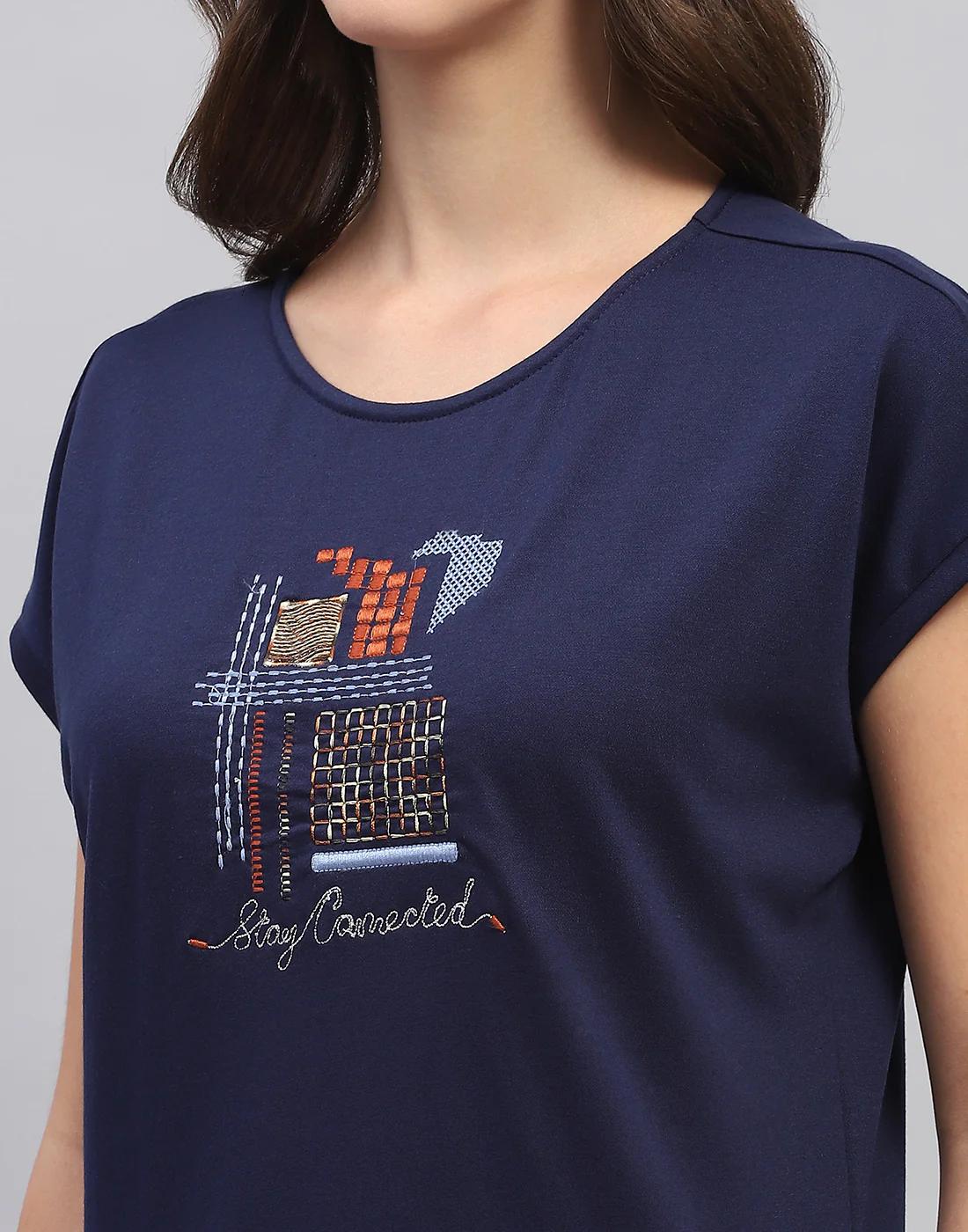 Women Navy Blue Embroidered Round Neck Half Sleeve Lower Set - Image 9