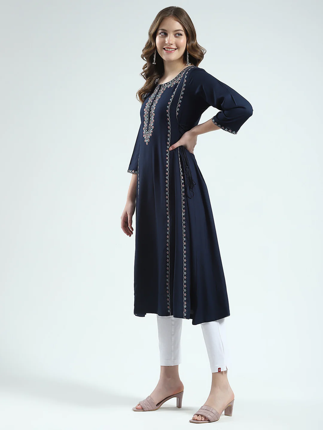 Women Navy Blue Embroidered Round Neck 3/4th Sleeve Kurti - Image 3