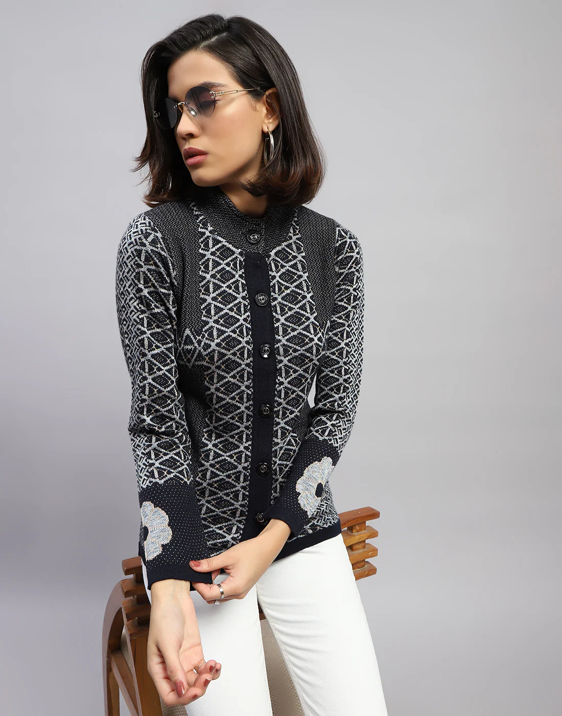 Women Navy Blue Jaquard Round Neck Full Sleeve Cardigan - Image 2