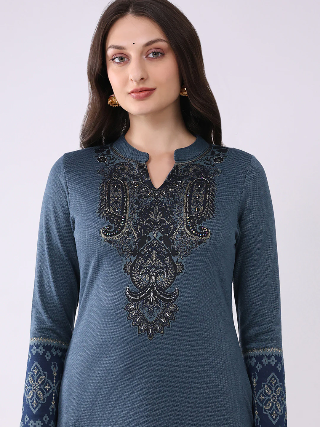 Women Navy Blue Printed Round Neck Full Sleeve Kurti Set for Winter - Image 6