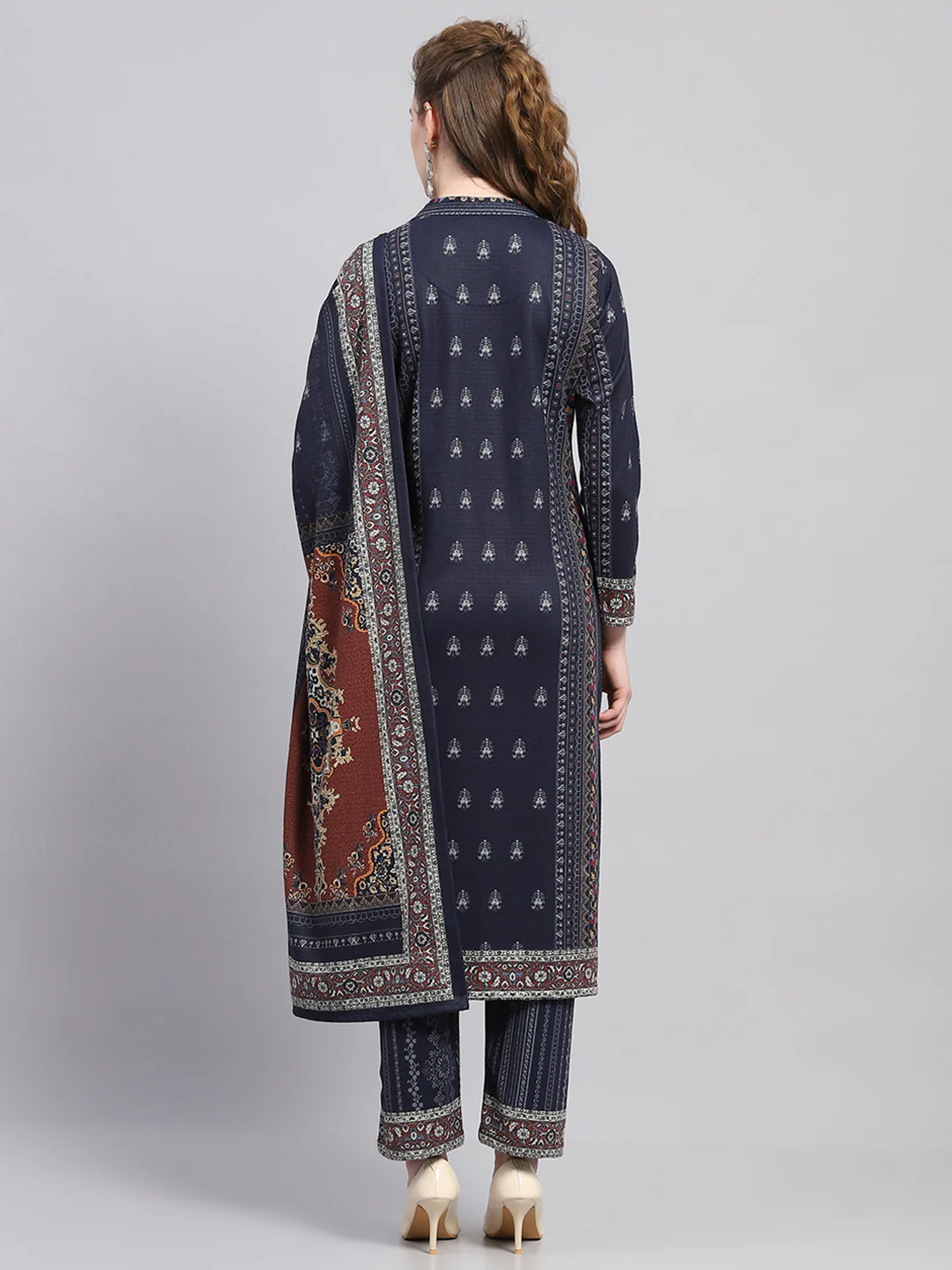 Women Navy Blue Printed Round Neck Full Sleeve Kurti Set with Stole - Image 5
