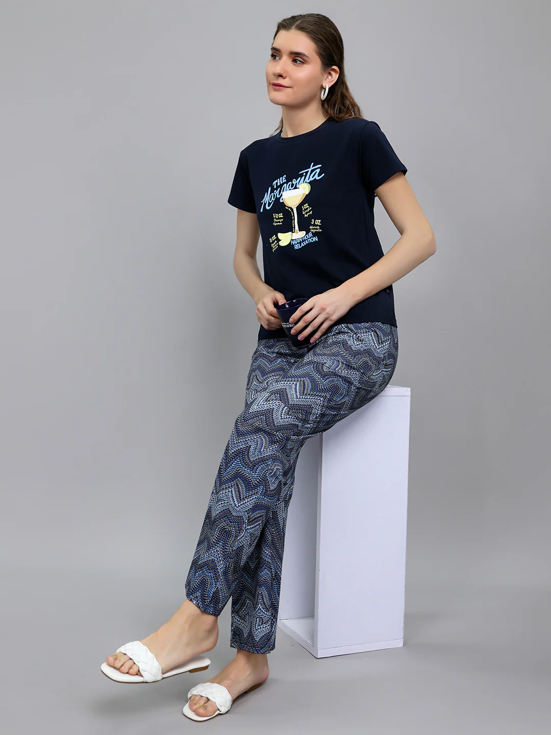 Women Navy Blue Printed Round Neck Half Sleeve Lower Set - Image 6