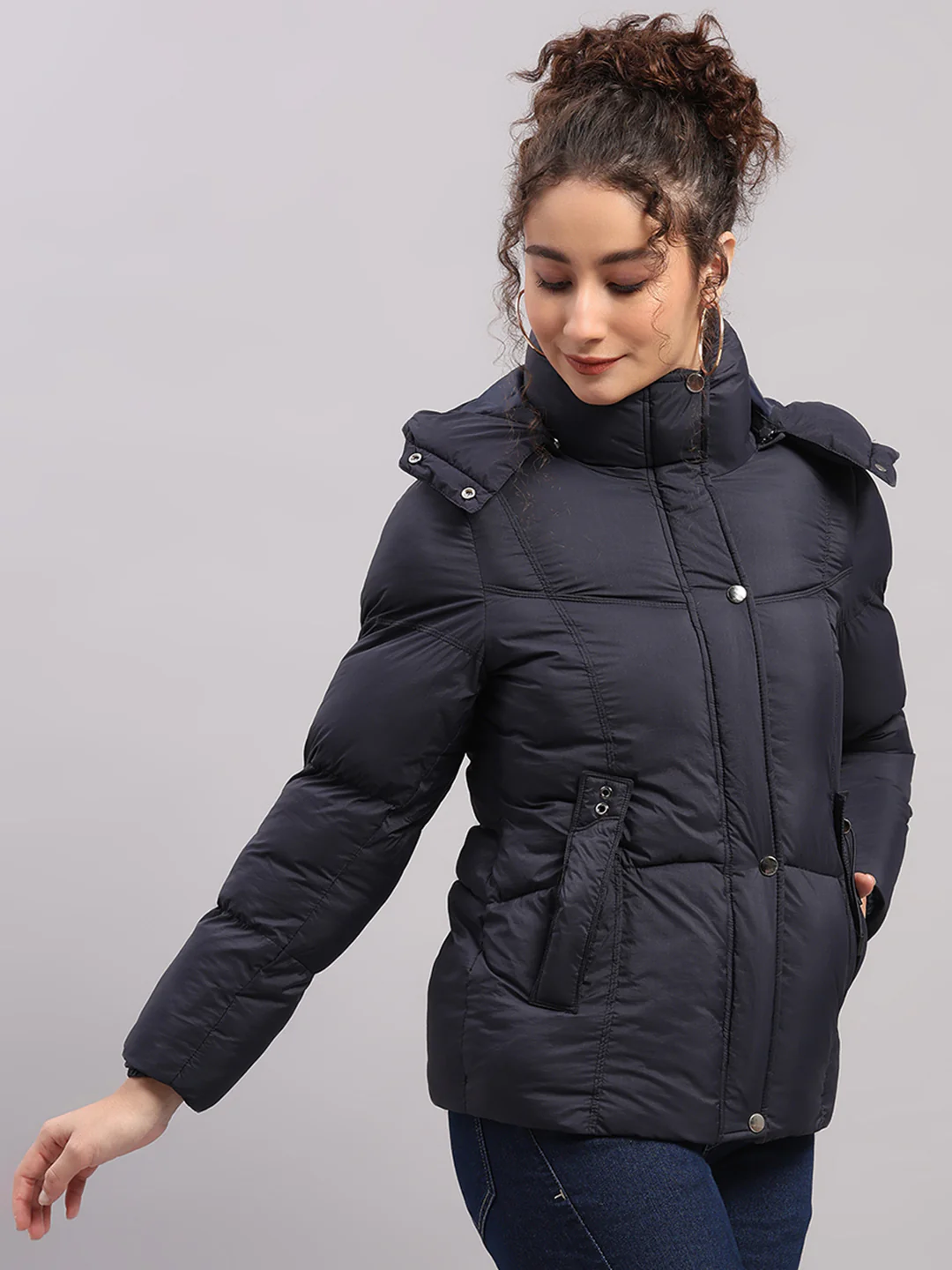 Women Navy Blue Self Design Hooded Full Sleeve Jacket - Image 4