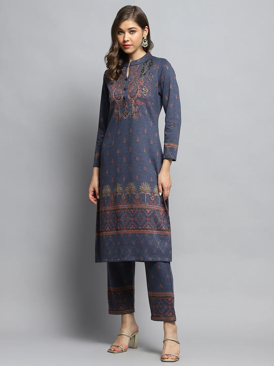 Women Navy Blue Self Design Mandarin Collar Full Sleeve Kurti Set - Image 4