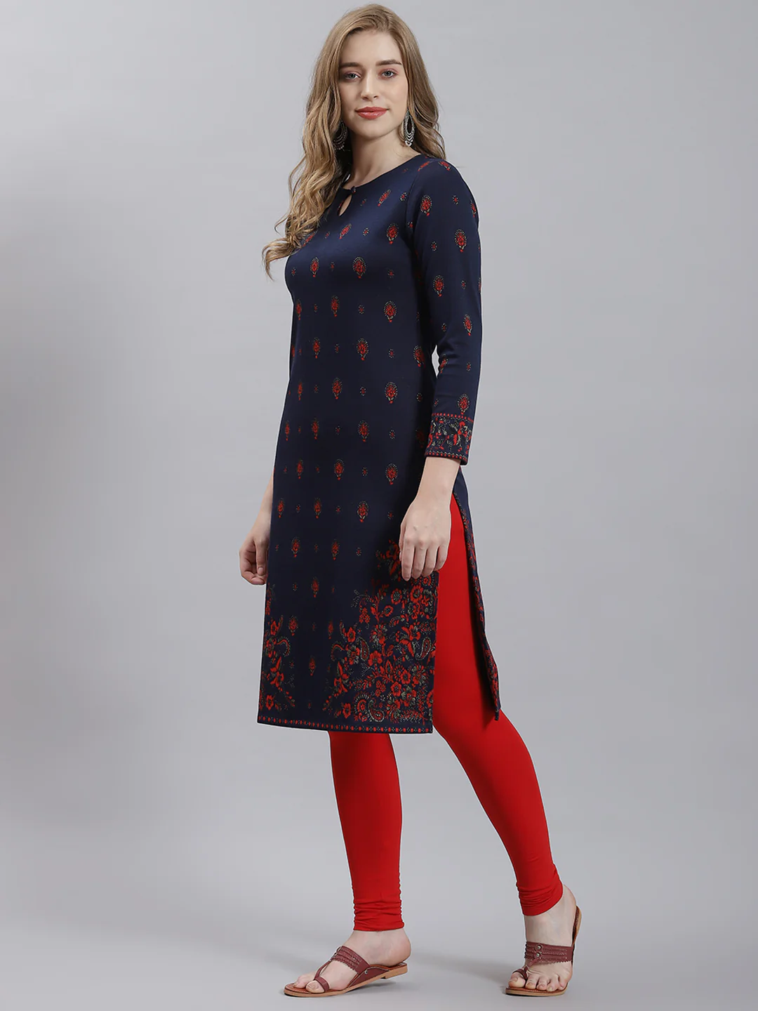 Women Navy Blue Self Kurti - Image 4