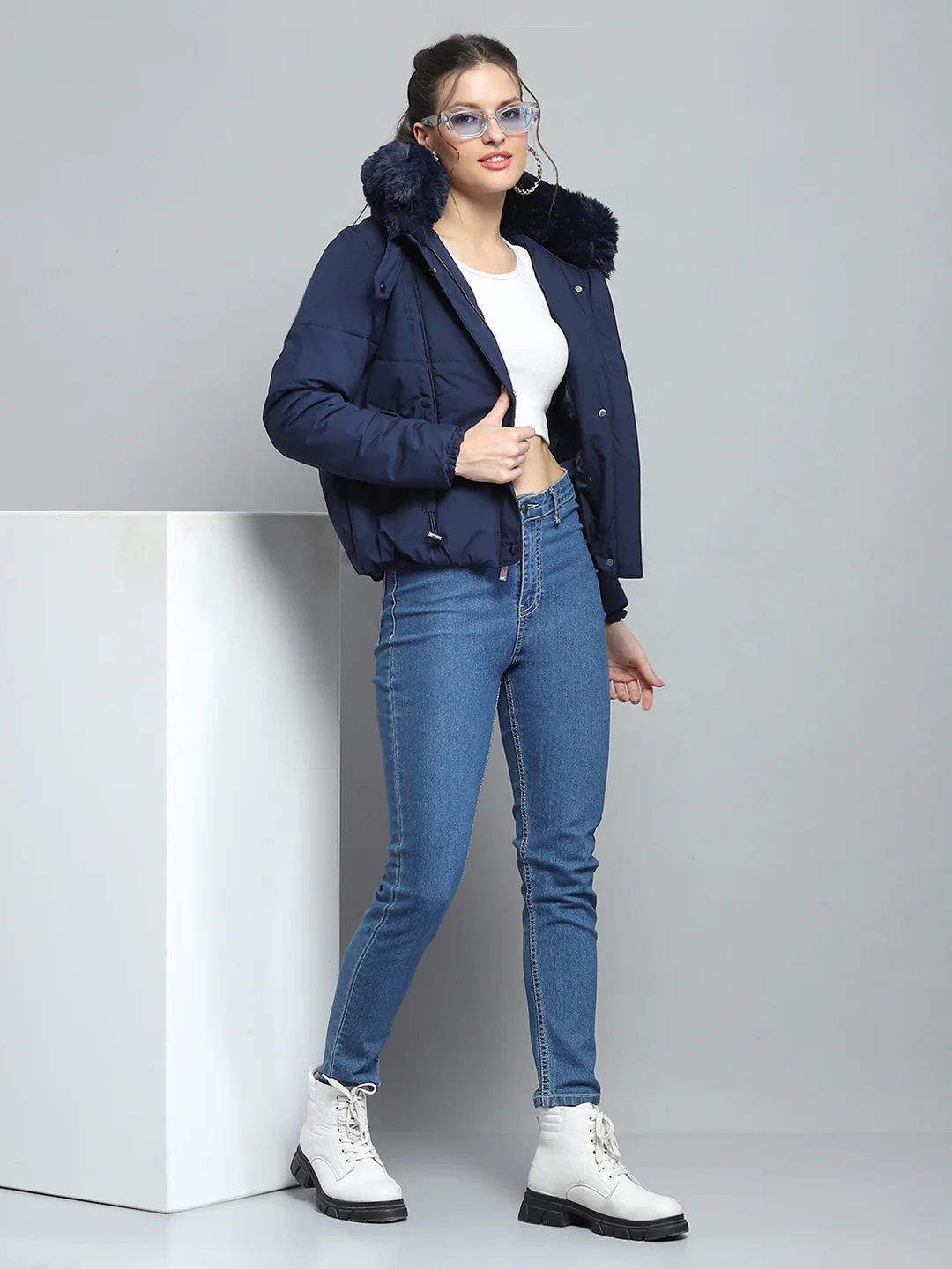 Women Navy Blue Solid Detachable Hood Full Sleeve Jacket - Image 2