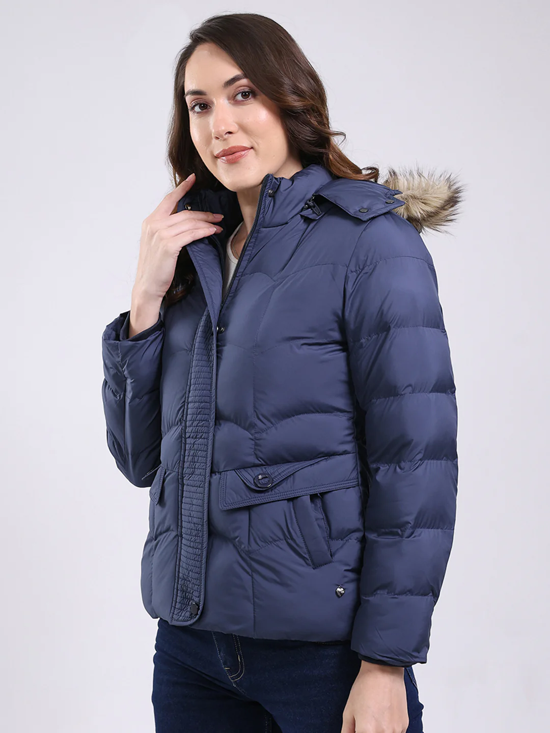 Women Navy Blue Solid Hooded Full Sleeve Jacket - Image 3