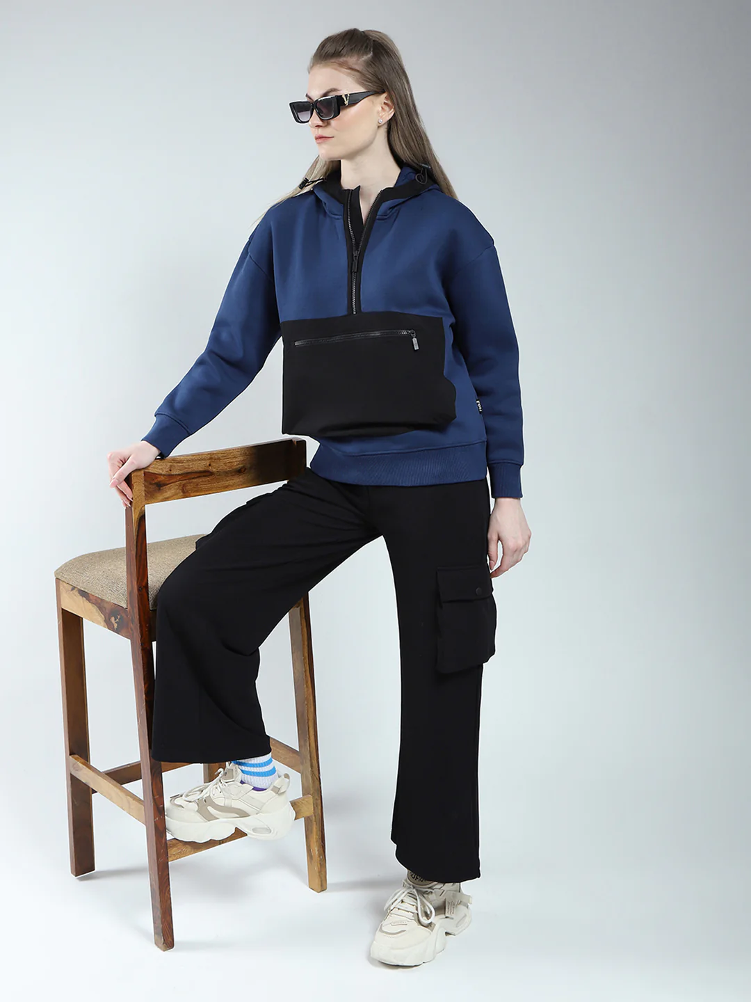 Rock.it Women Navy Blue Solid Hooded Full Sleeve Sweatshirt - Image 2
