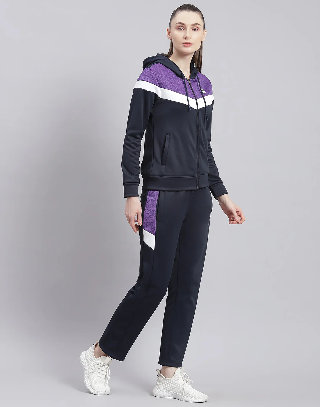 Rock.it Women Navy Blue Solid Hooded Full Sleeve Tracksuit - Image 4