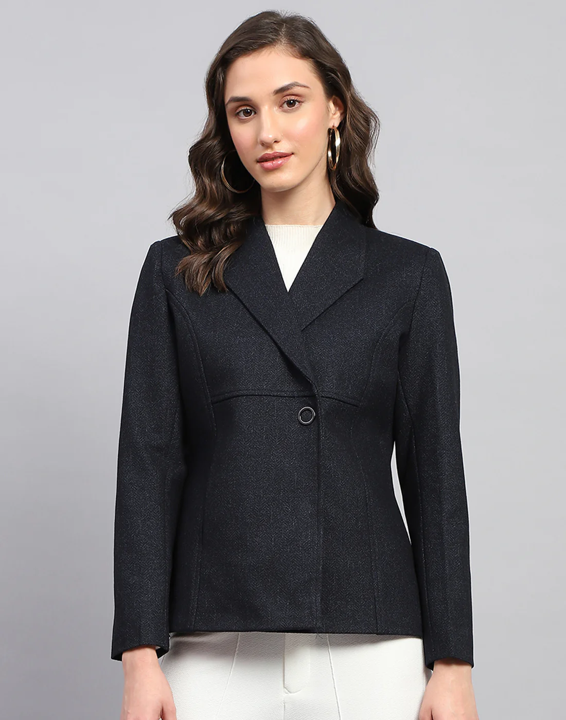 Women Navy Blue Solid Notch Lapel Collar Full Sleeve Coat - Image 3
