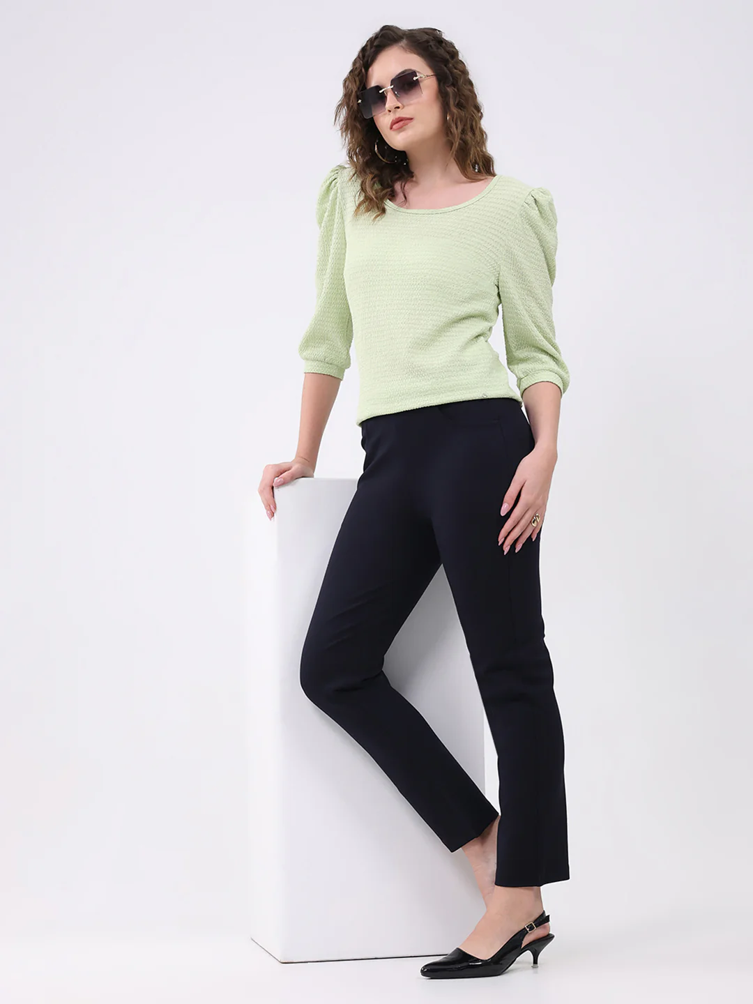 Women Navy Blue Solid Regular Fit Jegging - Image 2