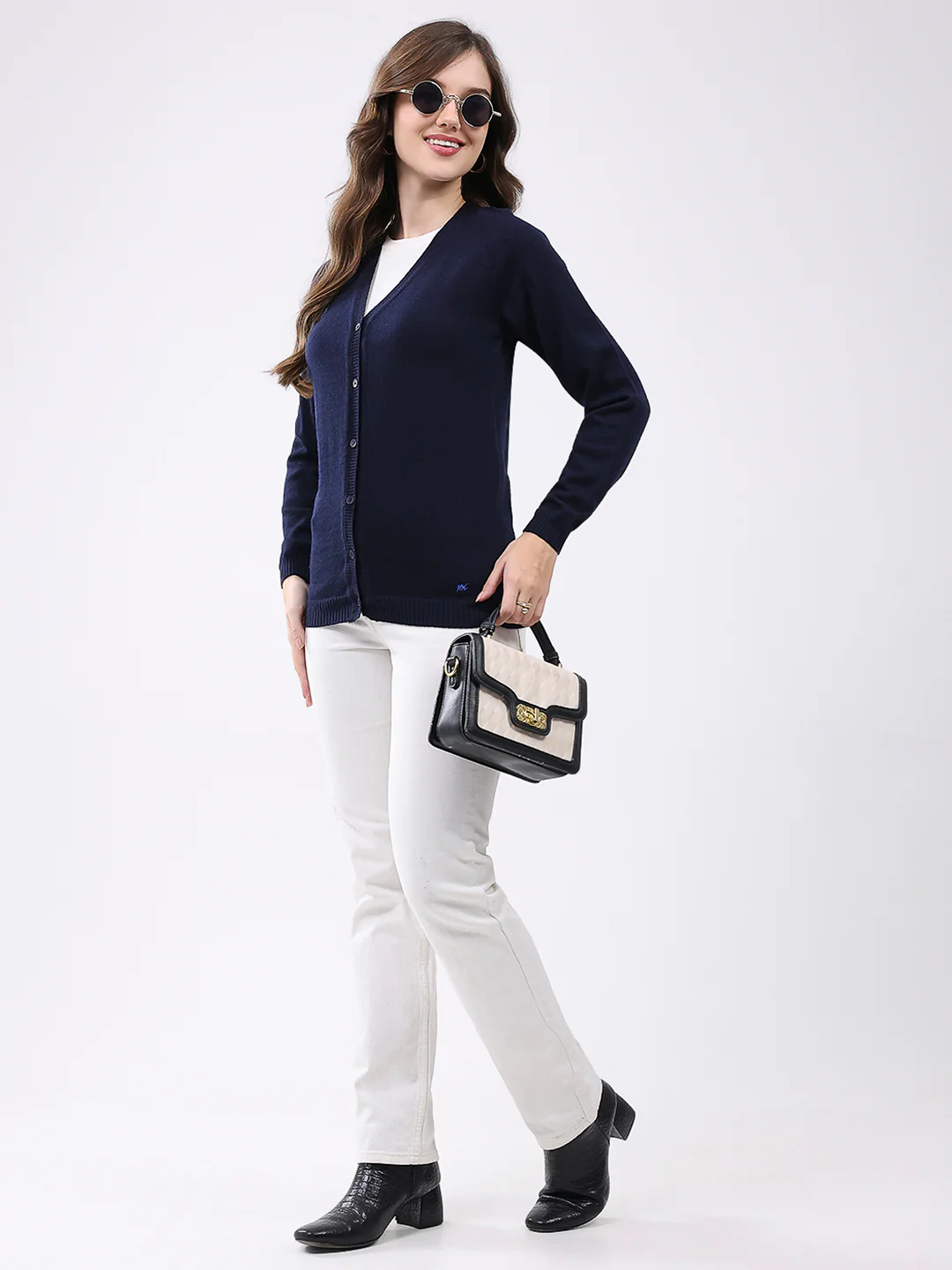 Women Navy Blue Solid V Neck Full Sleeve Cardigan - Image 2