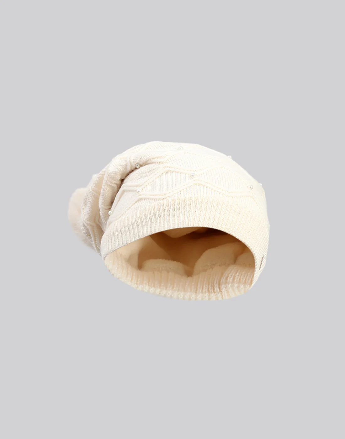 Women Off White Printed Blend Wool Cap - Image 5