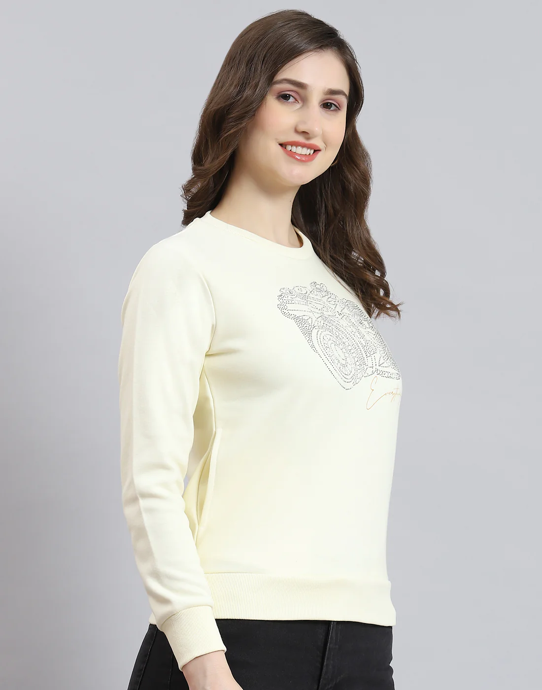Women Off White Printed Round Neck Full Sleeve Sweatshirt - Image 4
