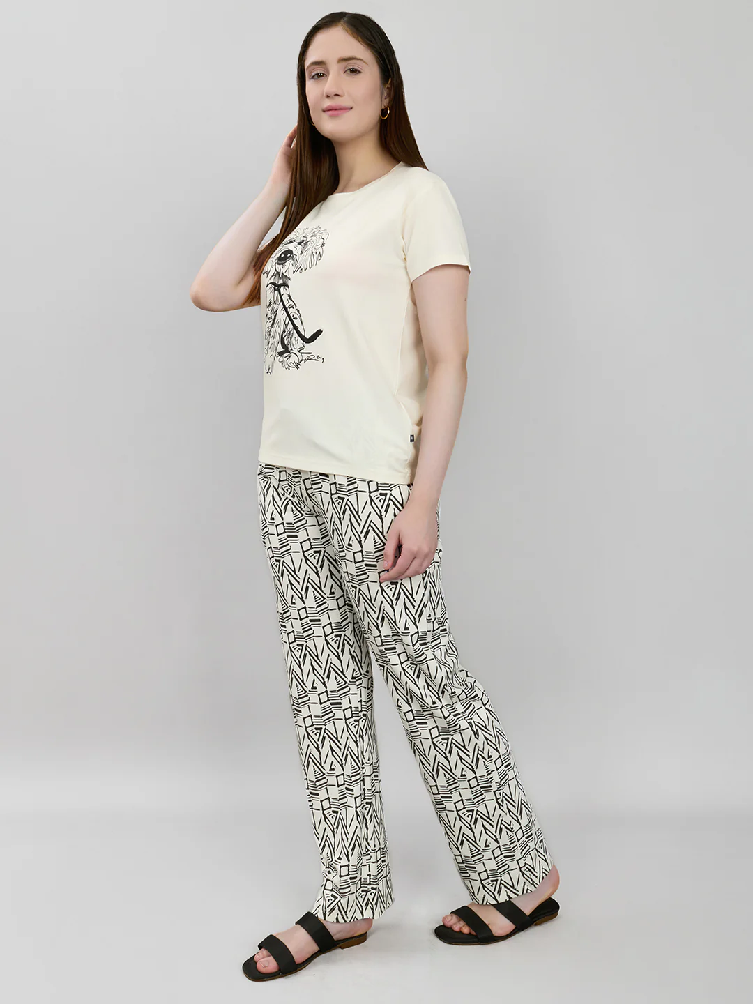 Women Off White Printed Round Neck Half Sleeve Combo 3 Pc Set (Top, Shorts & Lower) - Image 6