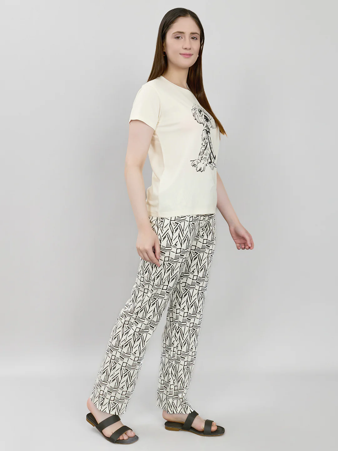 Women Off White Printed Round Neck Half Sleeve Combo 3 Pc Set (Top, Shorts & Lower) - Image 7