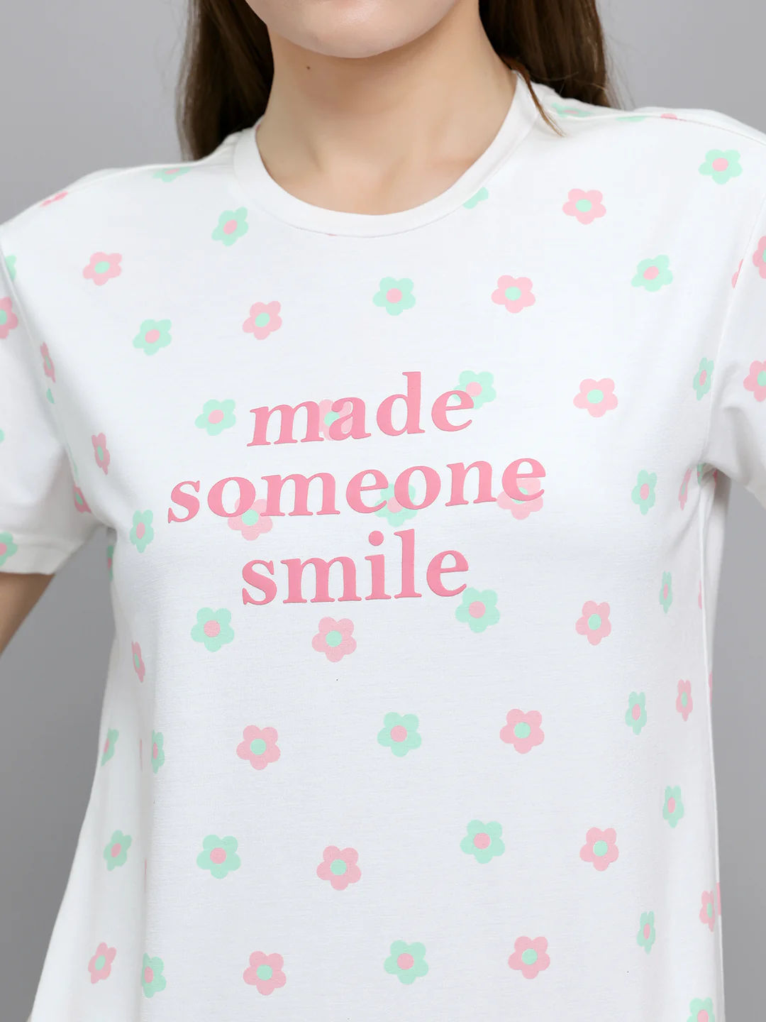 Women Off White Printed Round Neck Half Sleeve Lower Set - Image 5