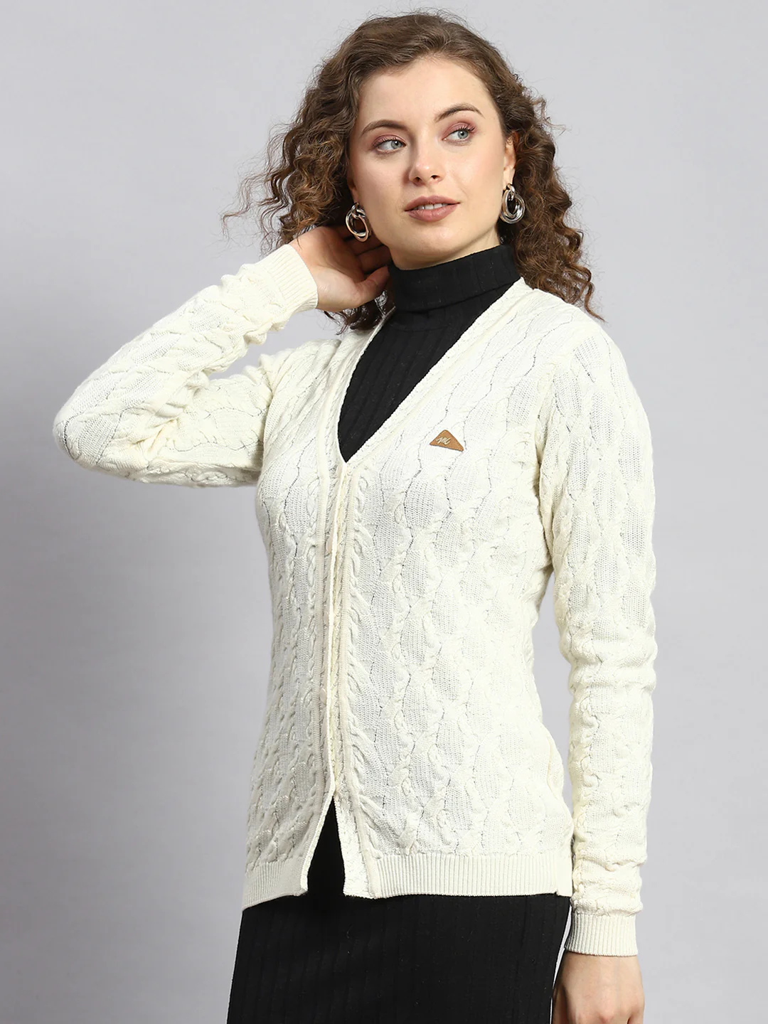 Women Off White Self Cardigan - Image 4