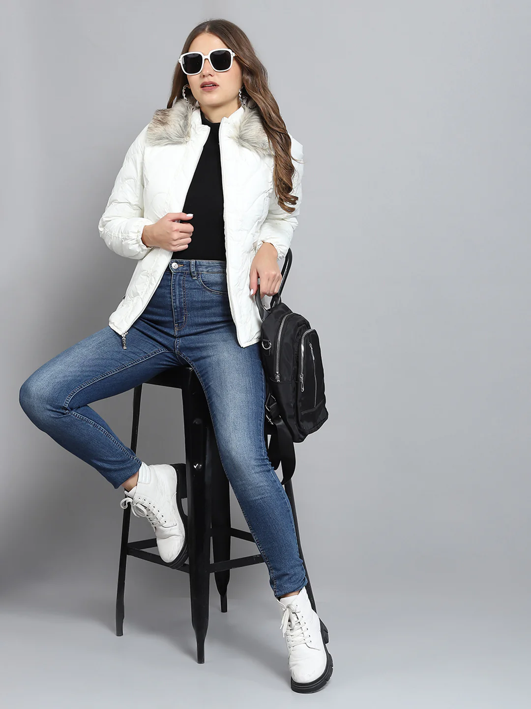Women Off White Self Design Collar Full Sleeve Jacket - Image 2