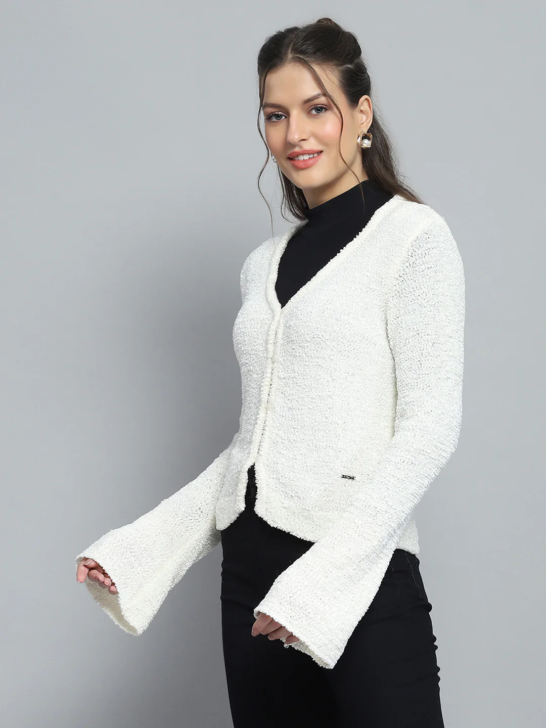 Women Off White Self Design V Neck Full Sleeve Cardigan - Image 3