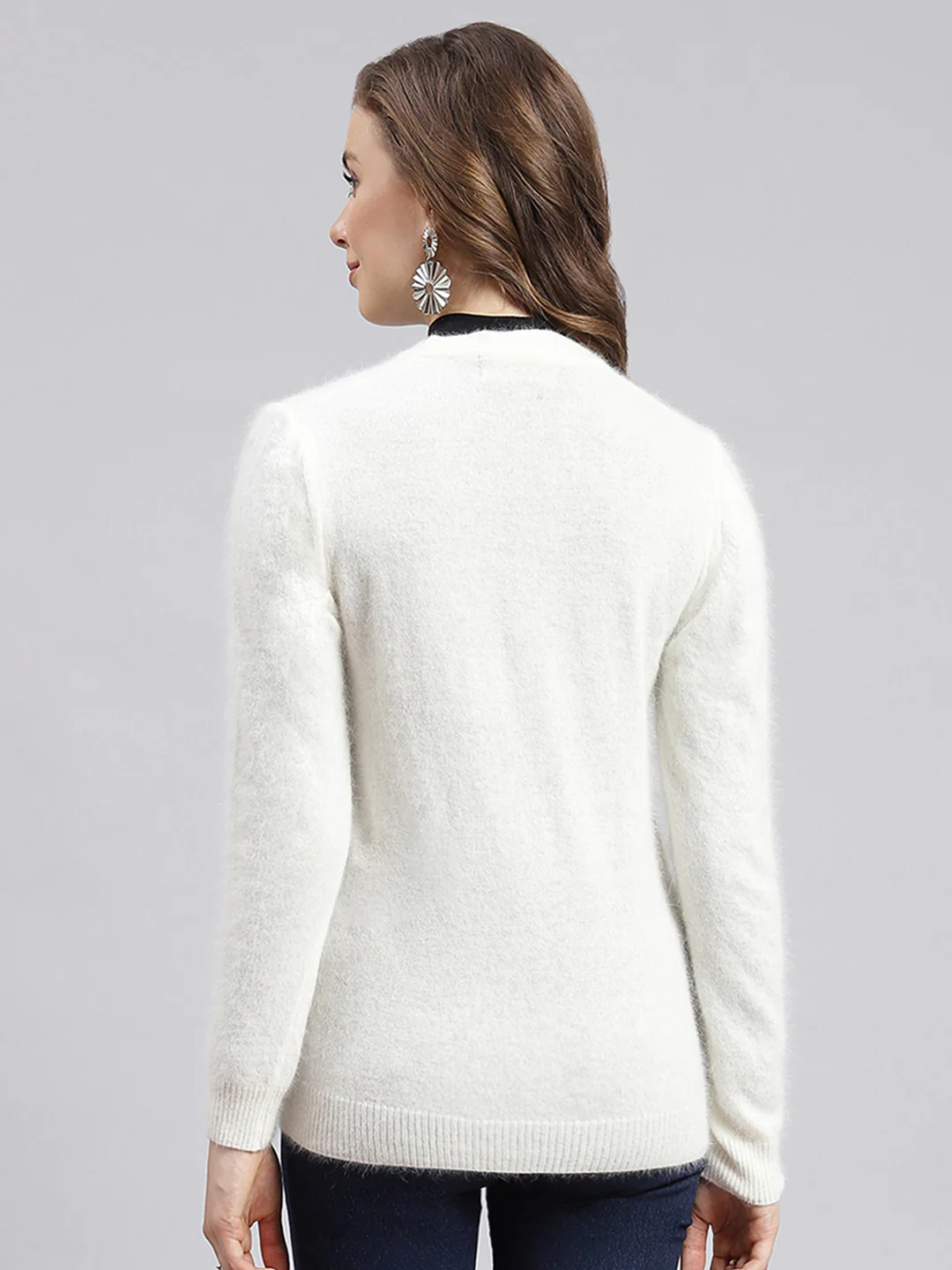 Women Off White Solid Angoora Cardigan - Image 5