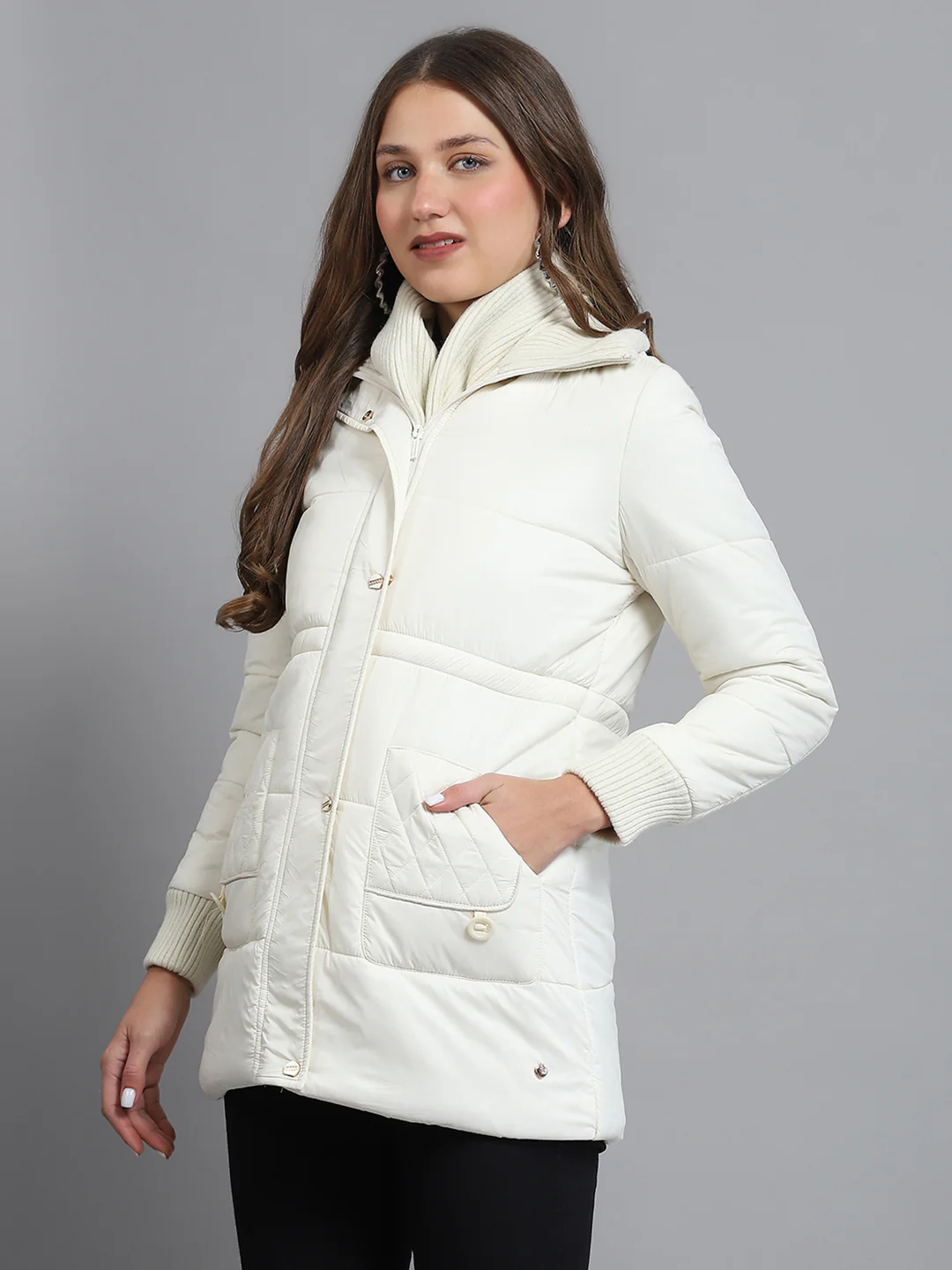 Women Off White Solid Collar Full Sleeve Jacket - Image 3