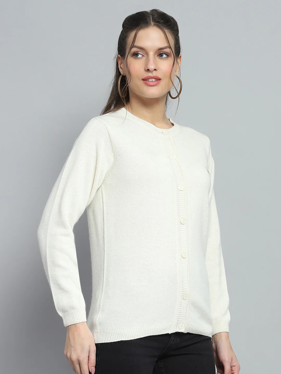 Women Off White Solid Round Neck Full Sleeve Cardigan - Image 4