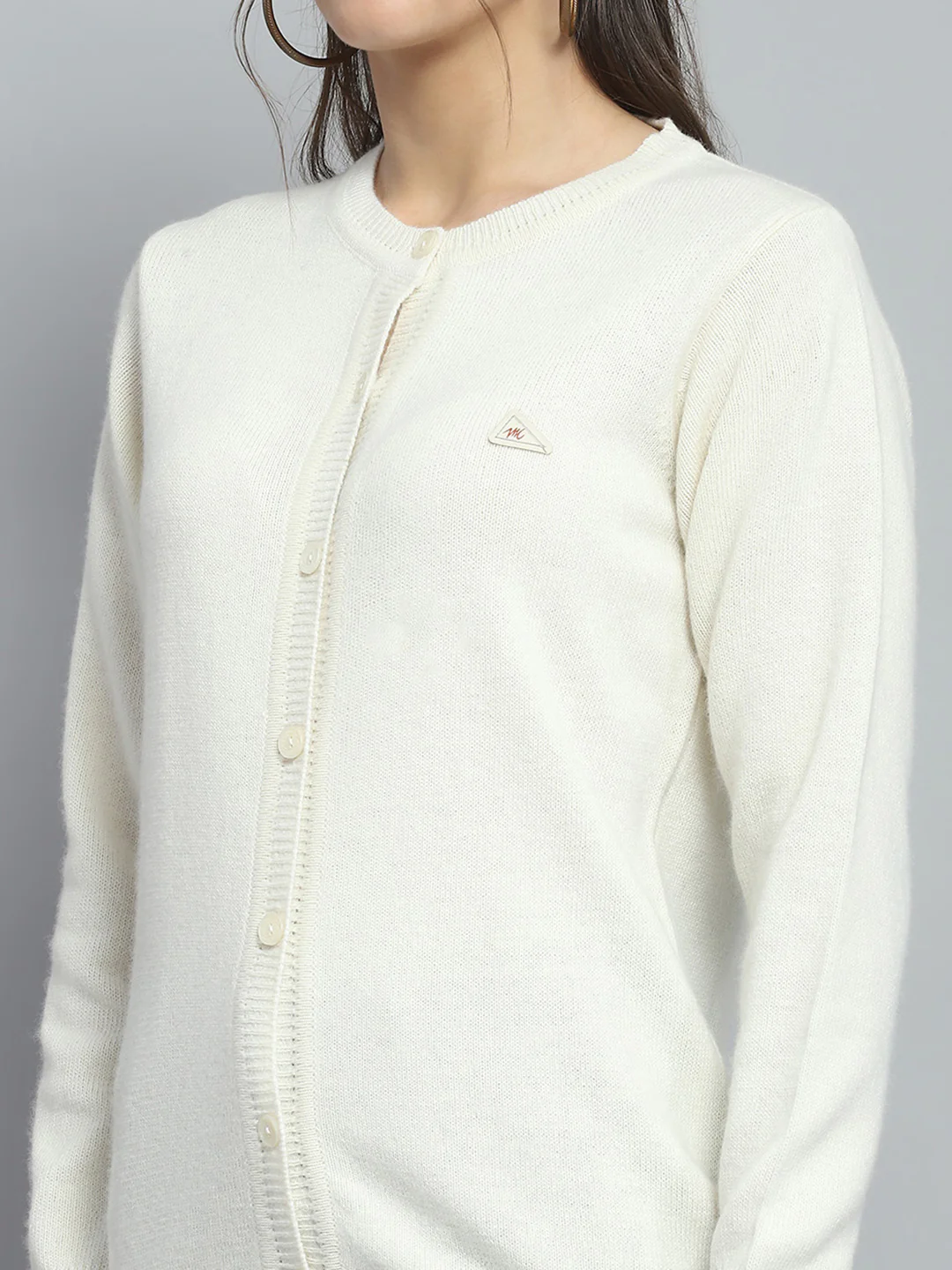Women Off White Solid Round Neck Full Sleeve Cardigan - Image 6