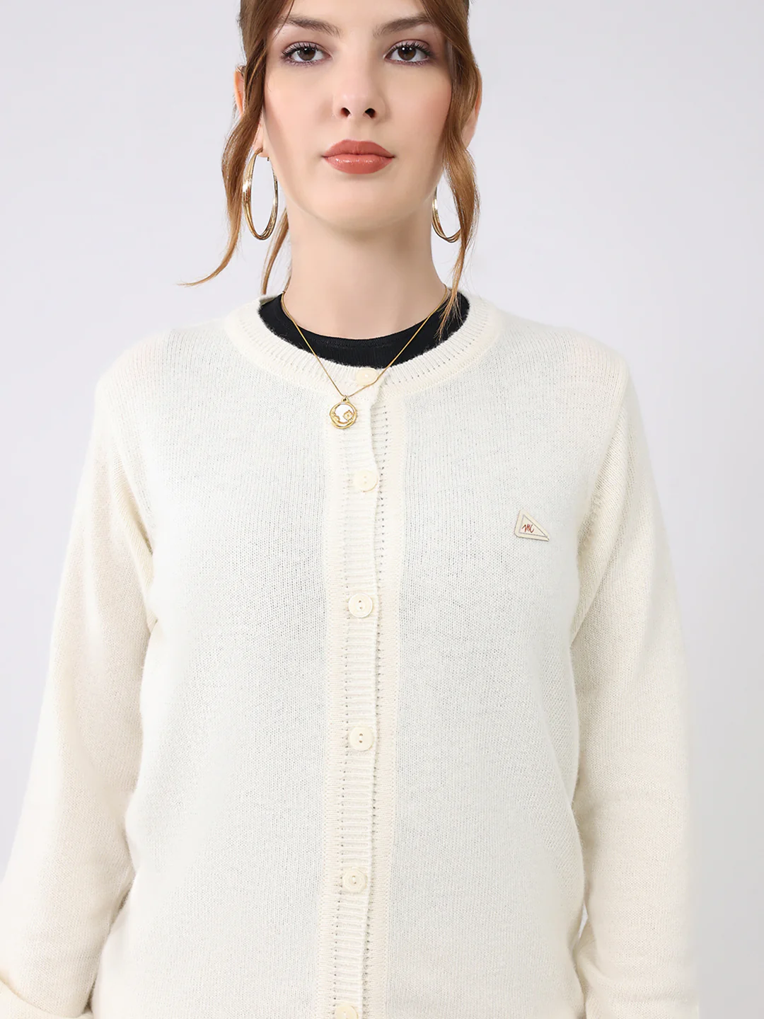 Women Off White Solid Round Neck Full Sleeve Cardigan - Image 6