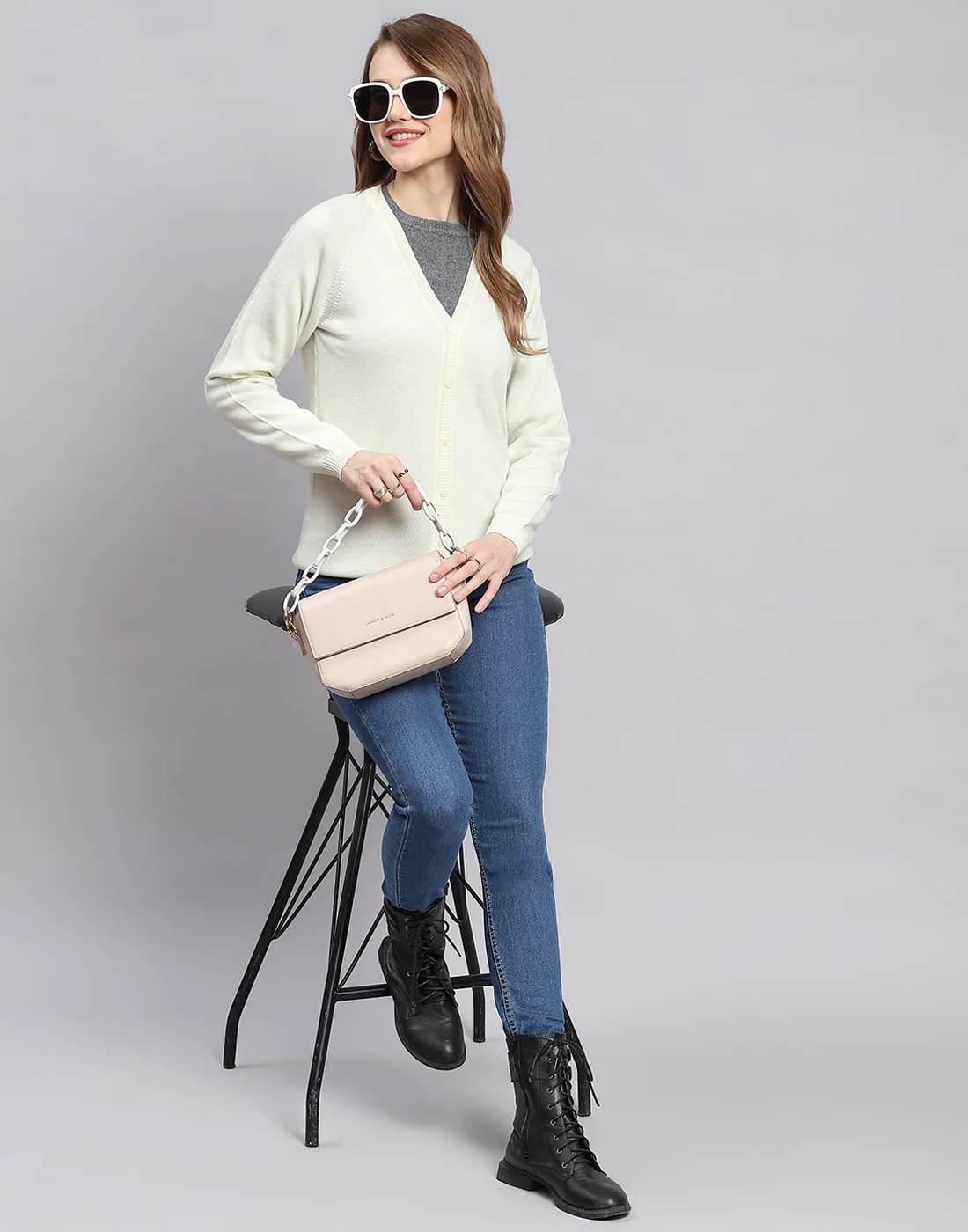 Women Off White Solid V Neck Full Sleeve Cardigan - Image 6