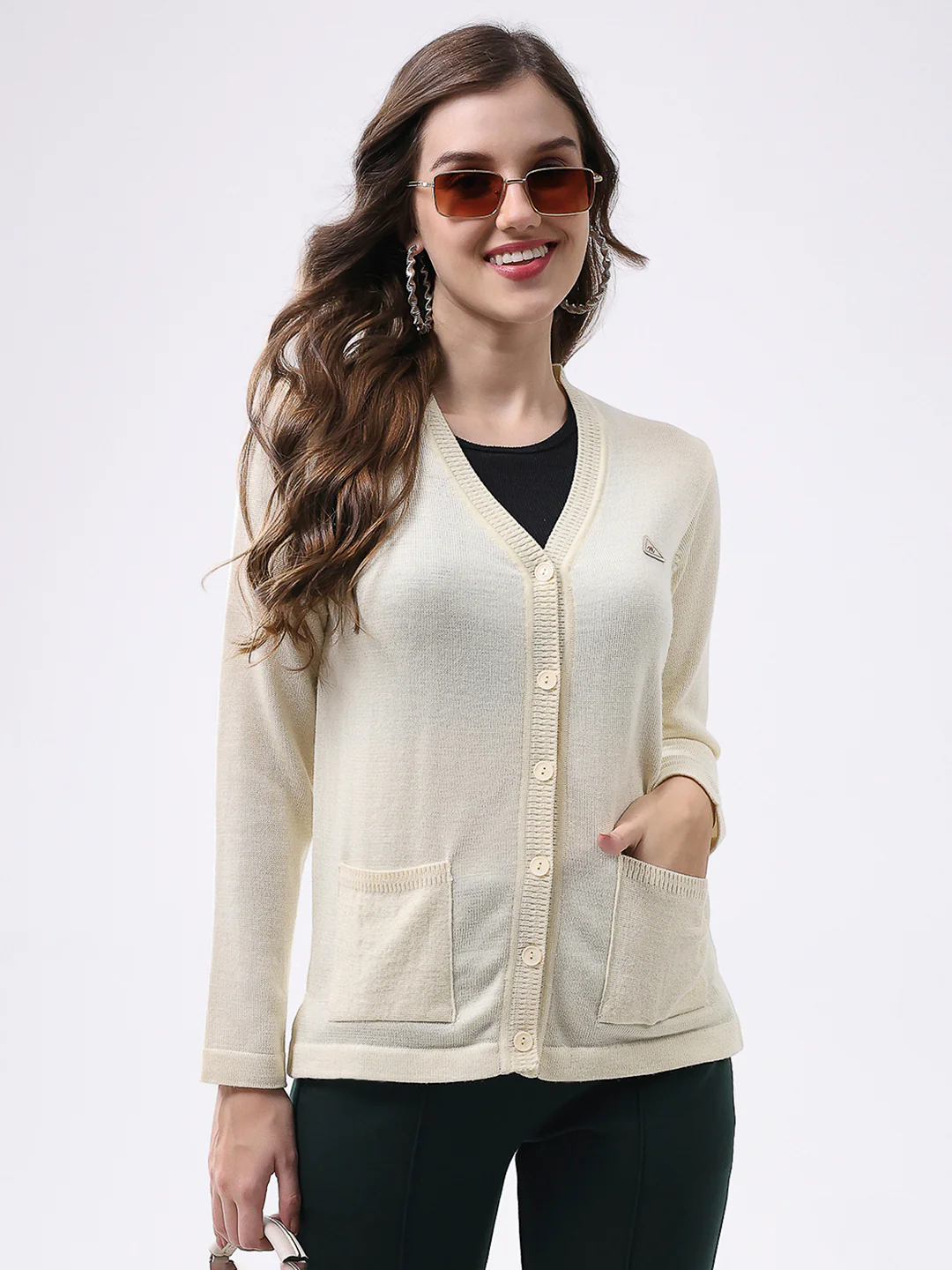 Women Off White Solid V Neck Full Sleeve Cardigan - Image 6