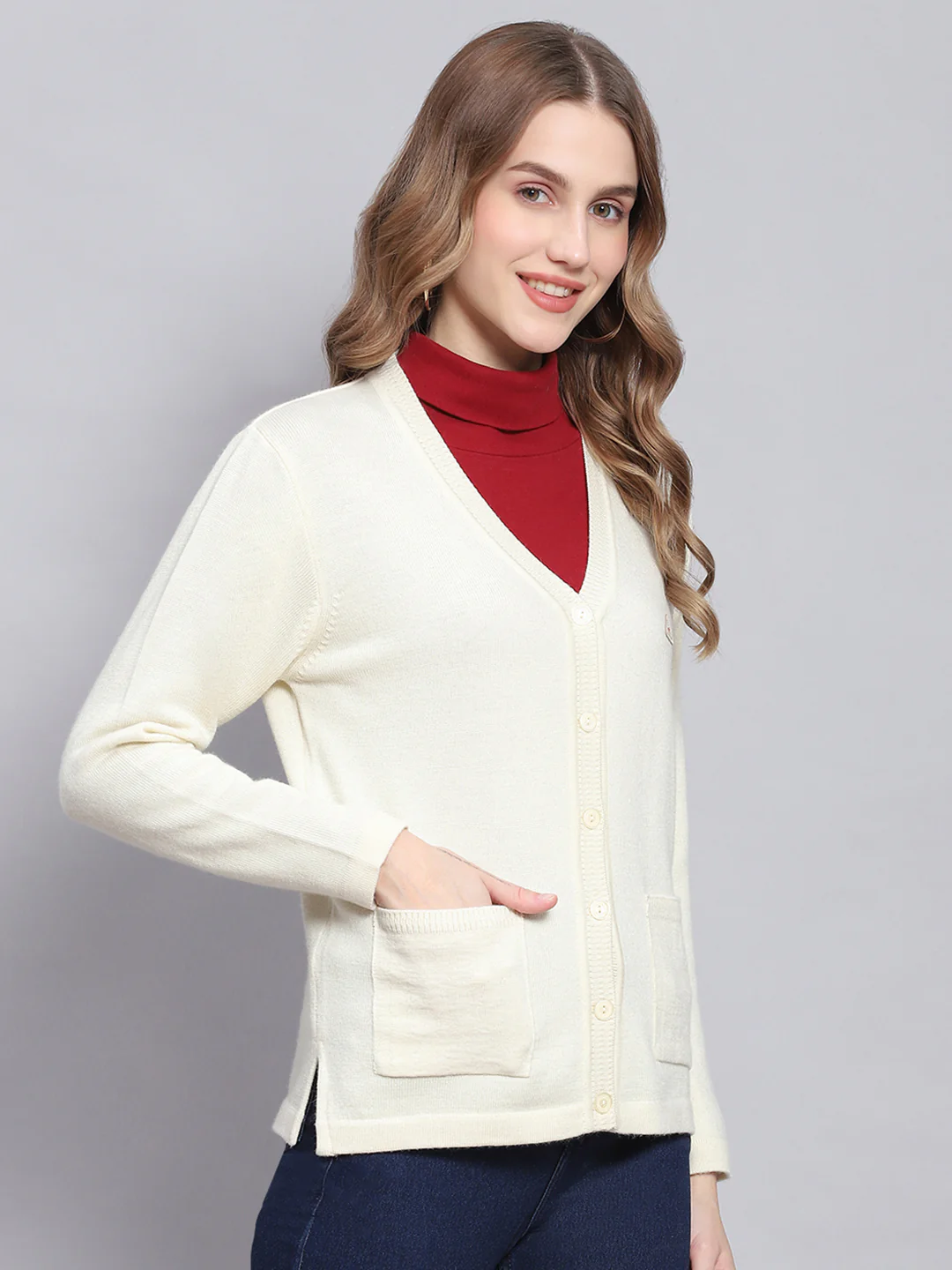 Women Off White Solid V Neck Full Sleeve Cardigans - Image 4