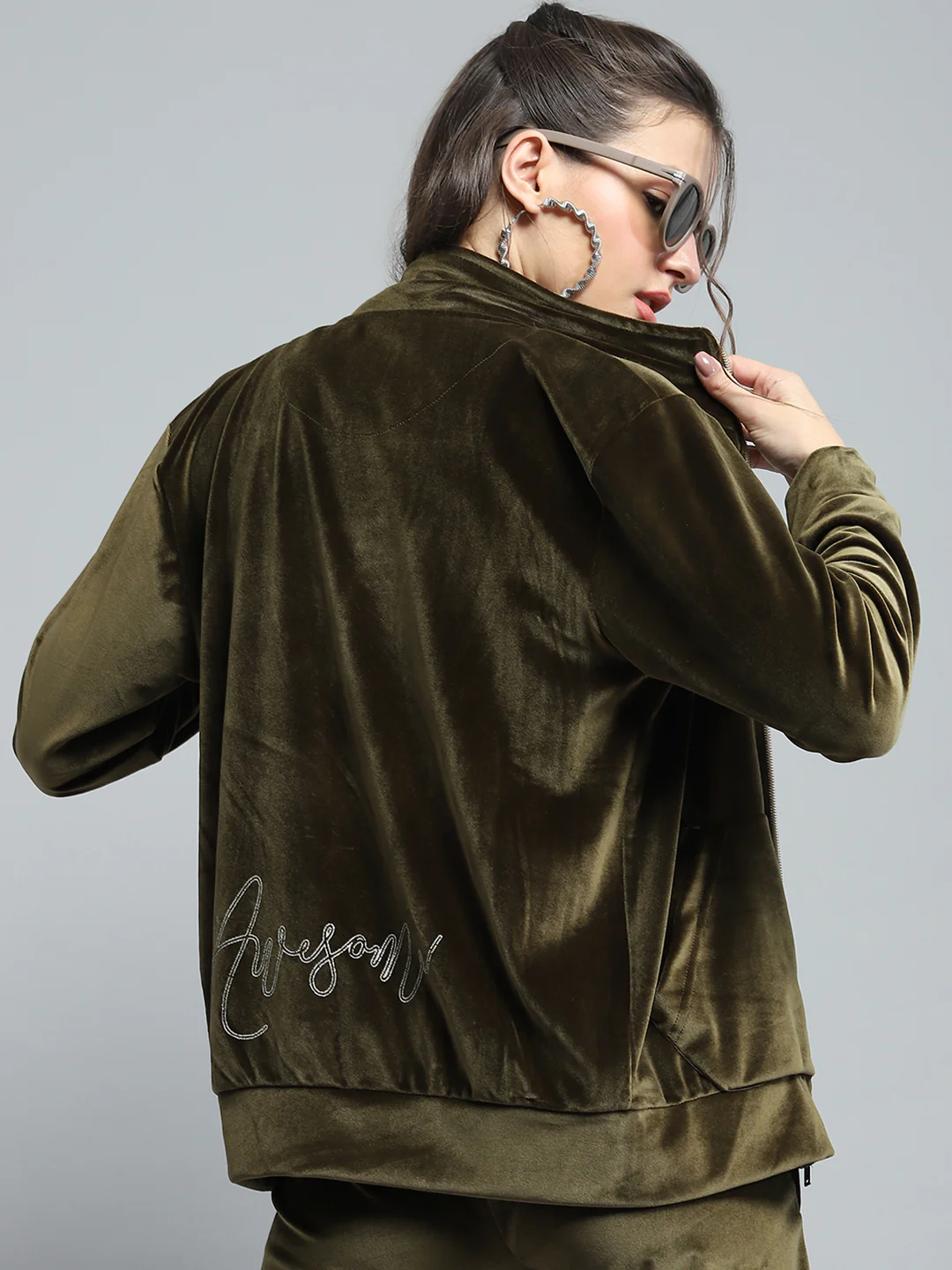 Women Olive Printed Mock Neck Full Sleeve Cords Set - Image 6