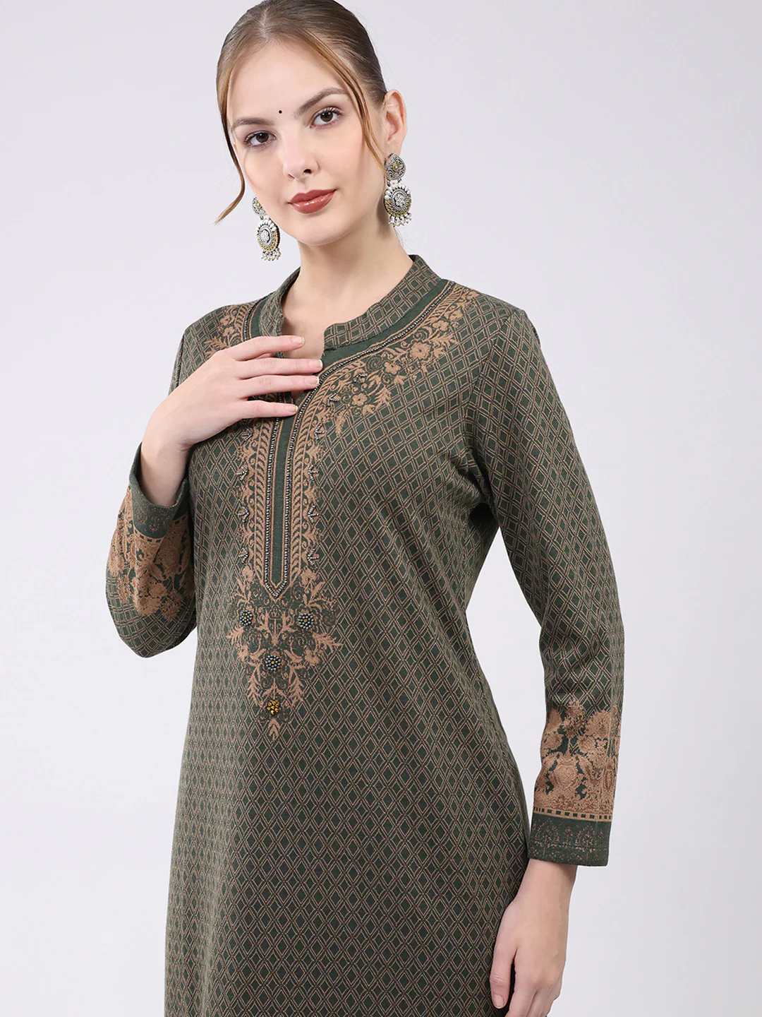 Women Olive Printed Round Neck Full Sleeve Kurti Set for Winter - Image 6
