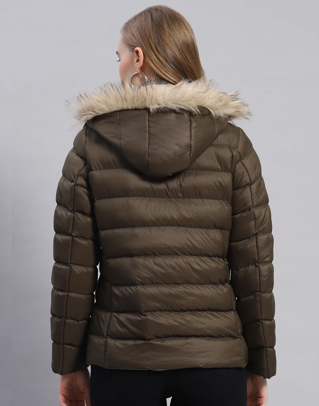 Women Olive Solid Hooded Full Sleeve Jacket - Image 5