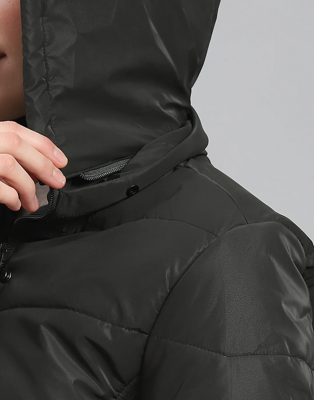 Women Olive Solid Hooded Full Sleeve Jacket - Image 8