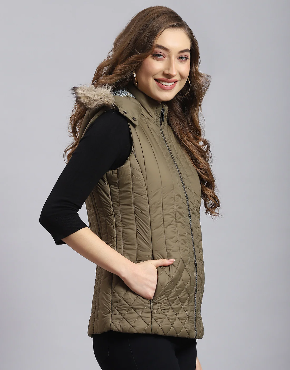 Women Olive Solid Hooded Sleeveless Jacket - Image 4