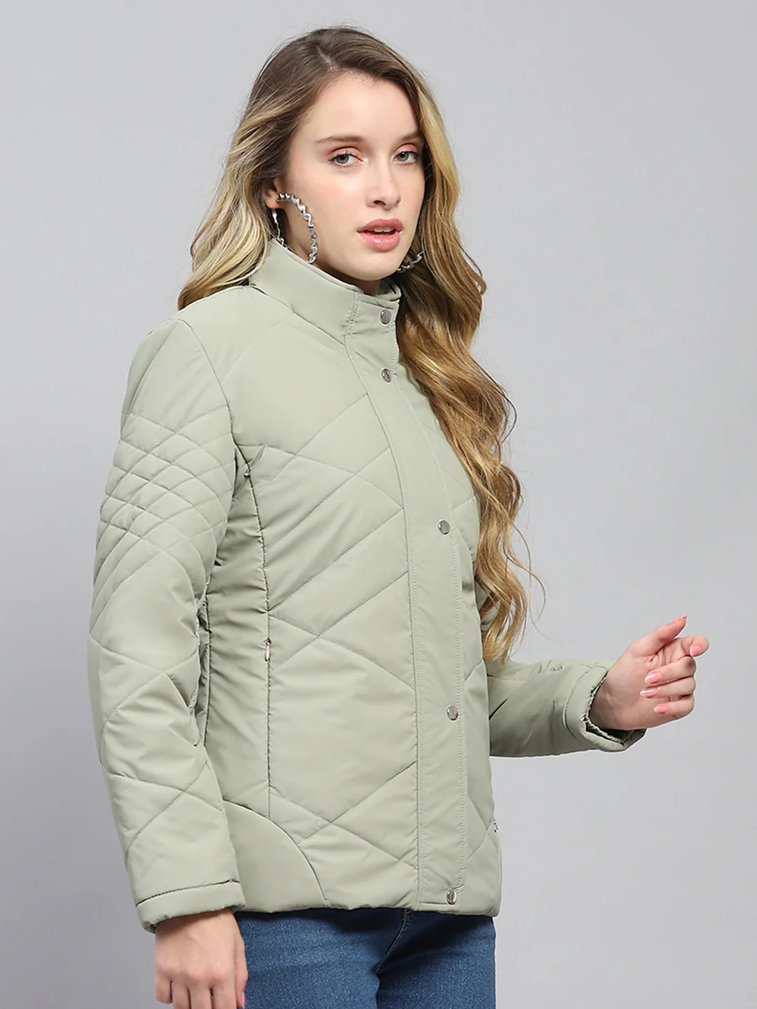 Women Olive Solid Mock Neck Full Sleeve Jacket - Image 4