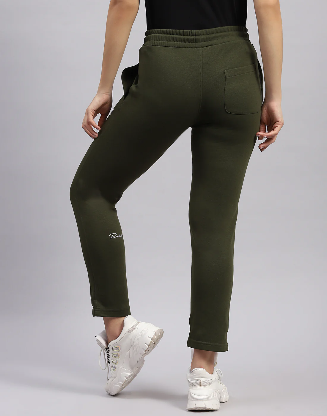 Rock.it Women Olive Solid Regular Fit Lower - Image 5