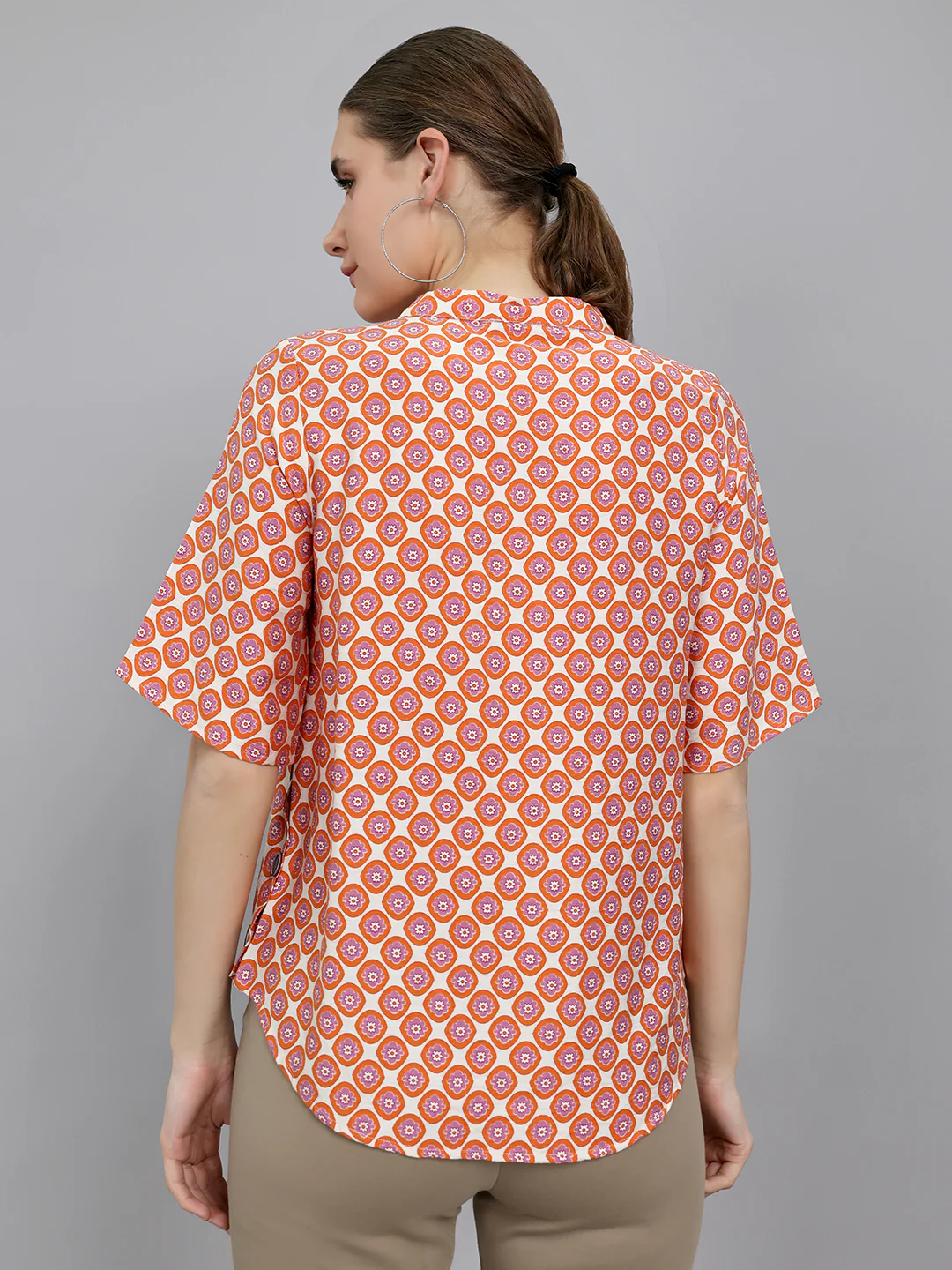 Women Orange Printed V Neck 3/4th Sleeve Top - Image 4