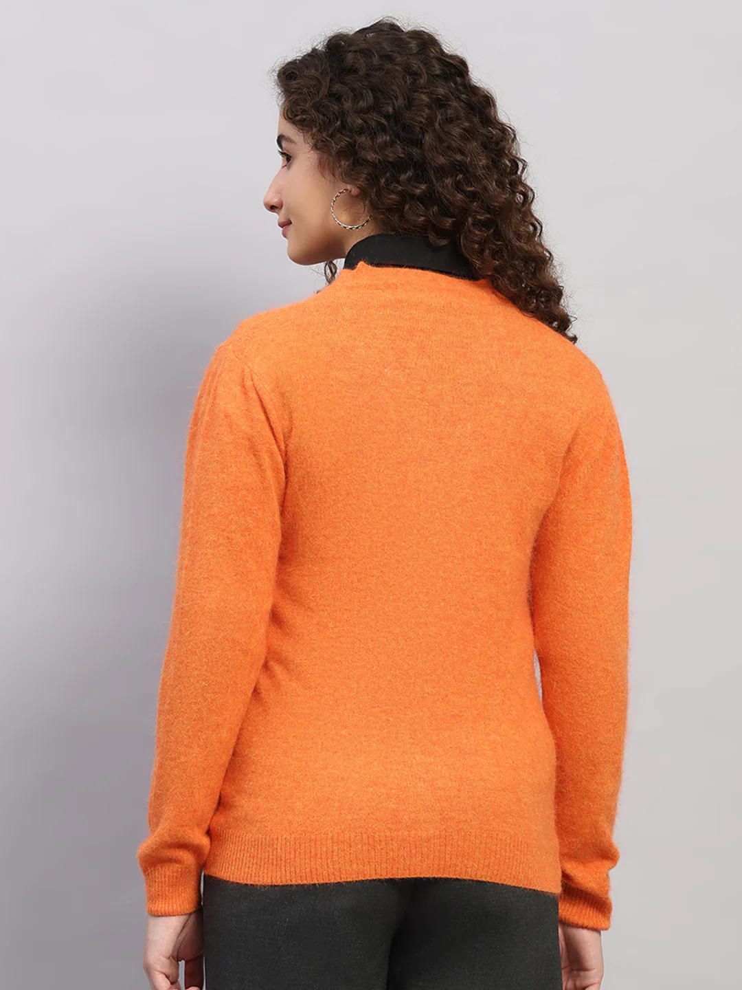 Women Orange Solid V Neck Full Sleeve Cardigan - Image 5